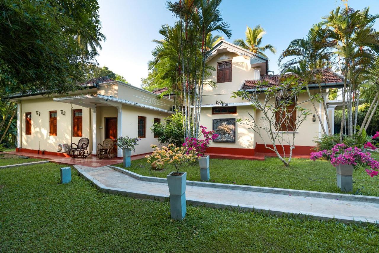 Chandra Villa Ayurveda Resort Бентота Екстериор снимка